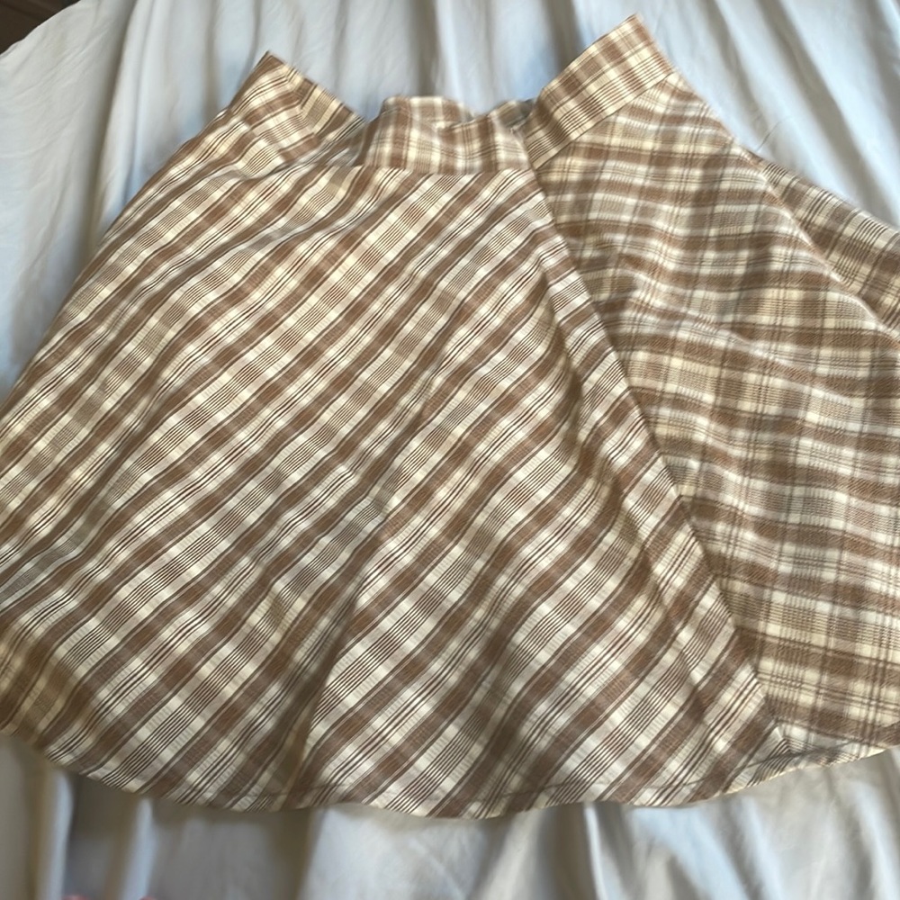 shein small plaid tan/brown/cream skirt